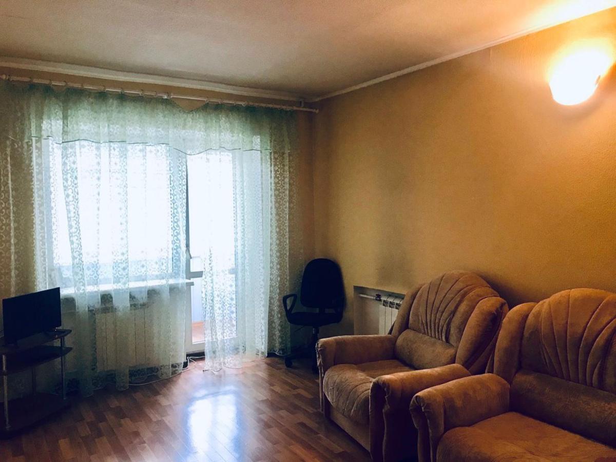 Квартира Недалеко От Центра Города Kharkov Luaran gambar